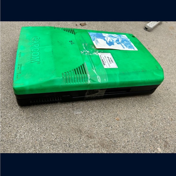 Working Marvel Vs Capcom CPS2 Arcade Game PCB Board Green A And B
Motherboards - Picture 3 of 7